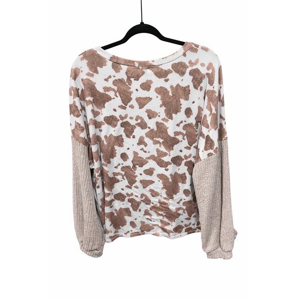 Olive & Oak Medium Cow Print Top Boho Western Henley Crochet Sleeve Blouse Wn’s - Picture 5 of 9